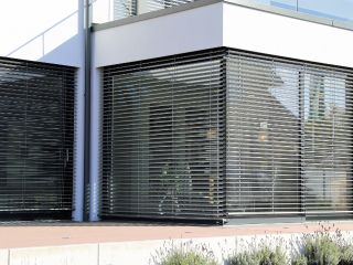 Enhance Your Space with Our Window Covering Repair and Installation Solutions in Mountain View Skilled Technicians Repairing Window Coverings in Mountain View